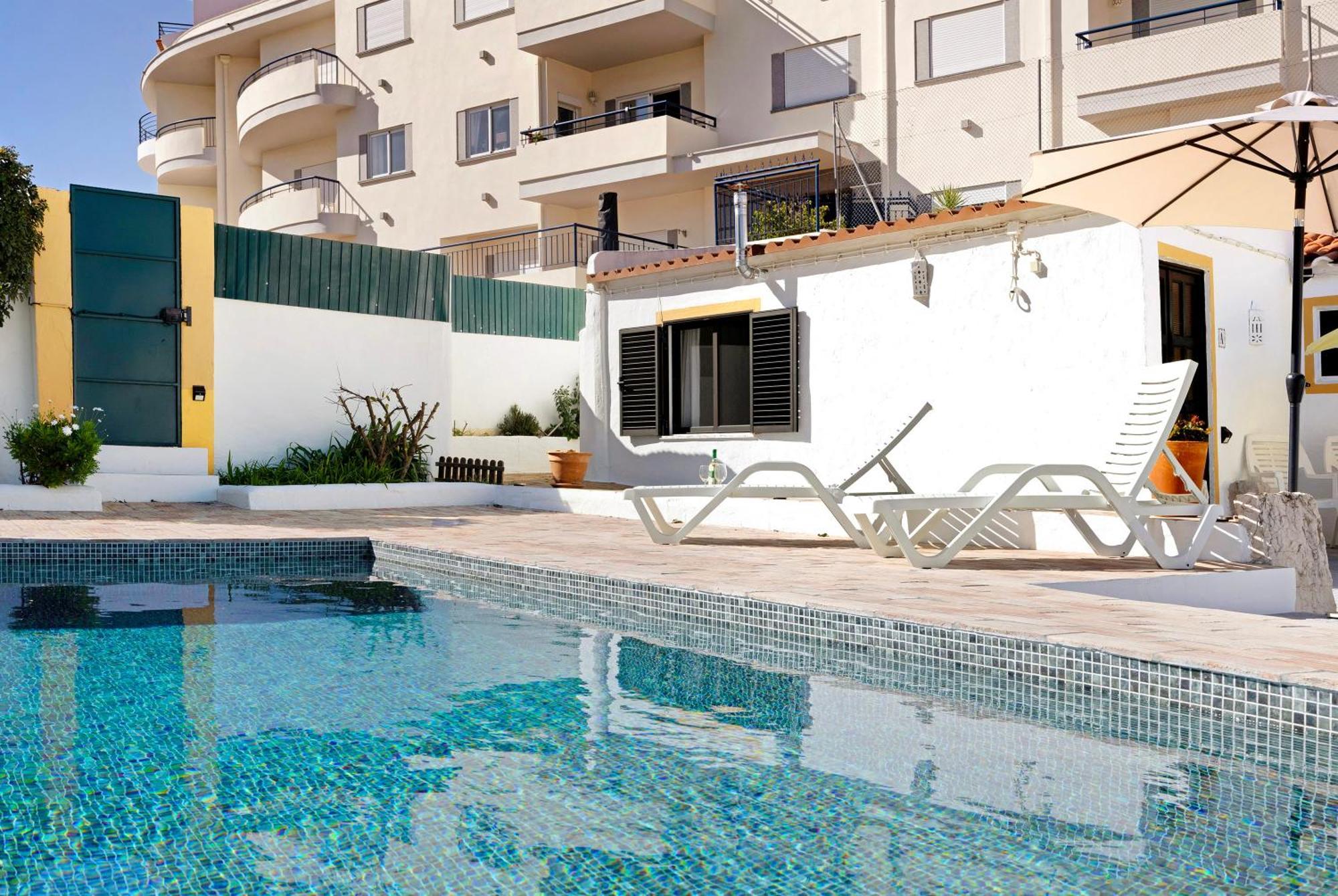 A Cerca - B Apartment Lagos Exterior photo
